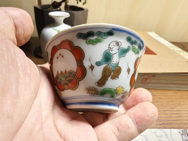 古玩陶瓷青花彩繪嬰戲圖茶杯拍賣，當(dāng)前價(jià)格580元