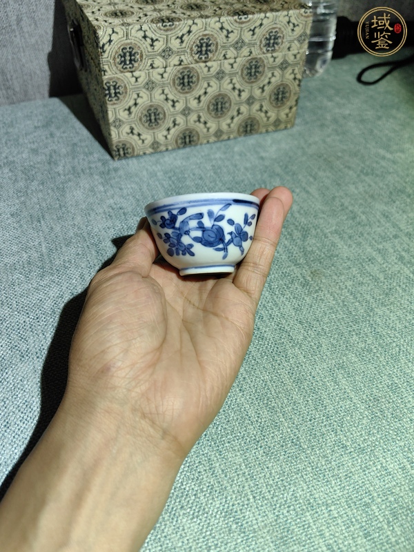 古玩陶瓷青花花鳥紋茶杯真品鑒賞圖