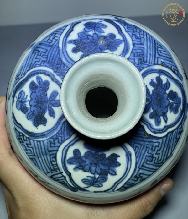 古玩陶瓷青花龍紋梅瓶真品鑒賞圖