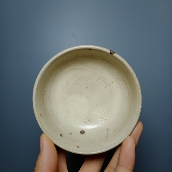 古玩陶瓷清代，茶杯拍賣(mài)，當(dāng)前價(jià)格186元