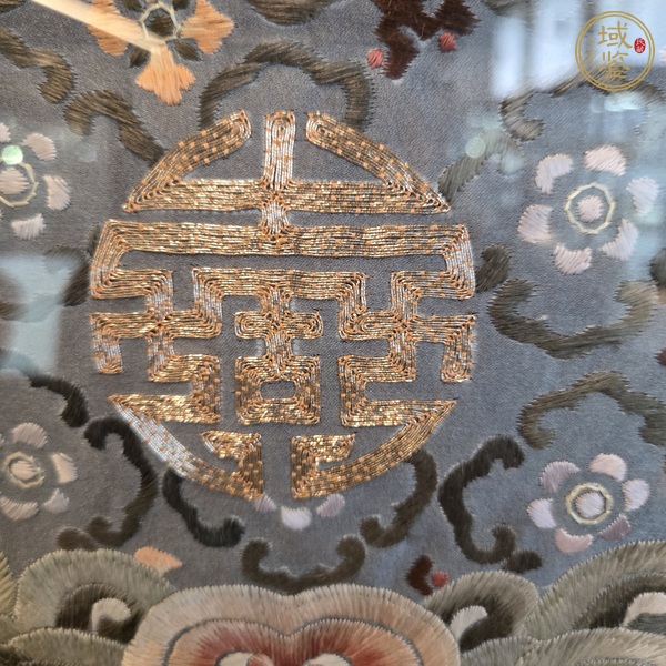 古玩雜項龍紋刺繡真品鑒賞圖