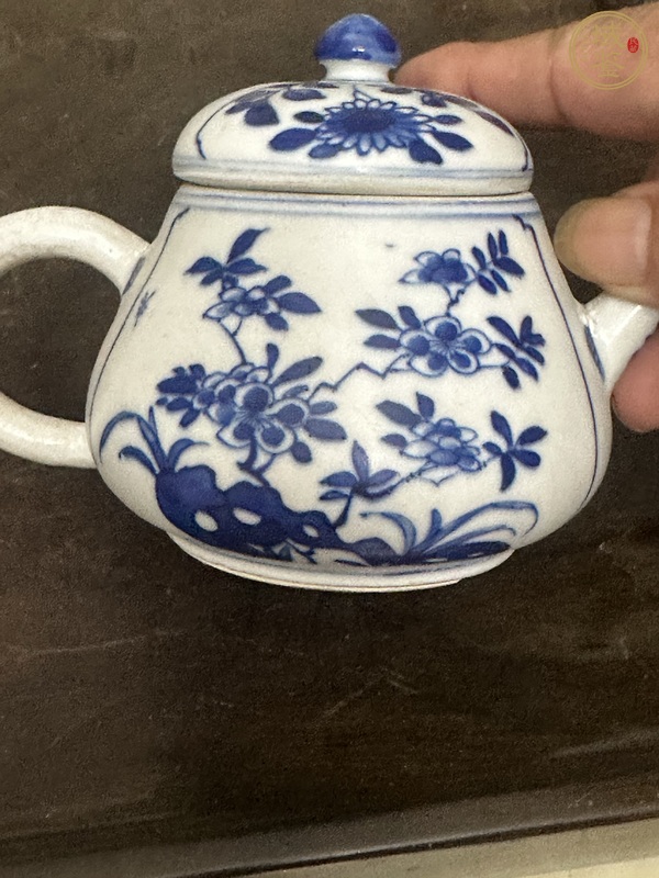 古玩陶瓷青花執(zhí)壺真品鑒賞圖