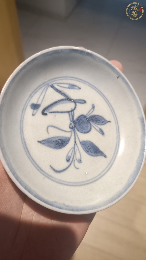 古玩陶瓷花鳥紋青花盤真品鑒賞圖