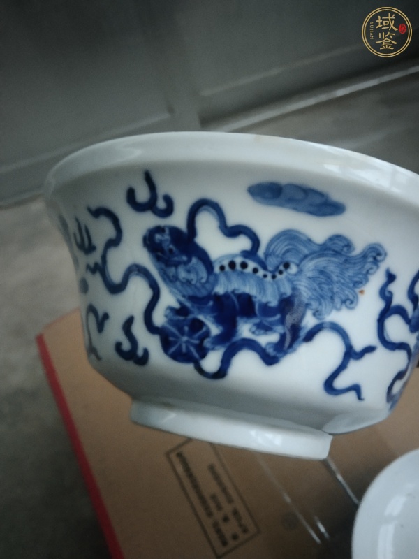 古玩陶瓷青花蓋碗真品鑒賞圖