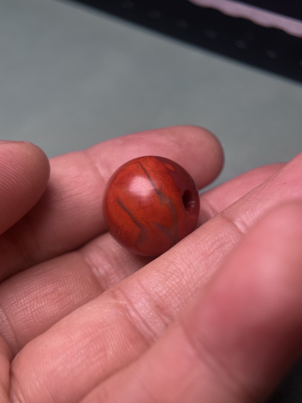 古玩玉器戰國紅縞瑪瑙珠拍賣,當前價格18800元