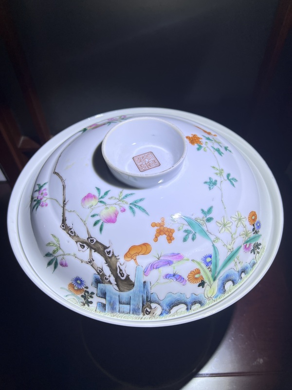 古玩陶瓷【精品】粉彩靈仙祝壽圖蓋碗拍賣(mài)，當(dāng)前價(jià)格11600元