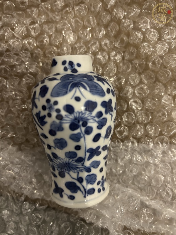 古玩陶瓷青花花鳥紋雞腿瓶真品鑒賞圖