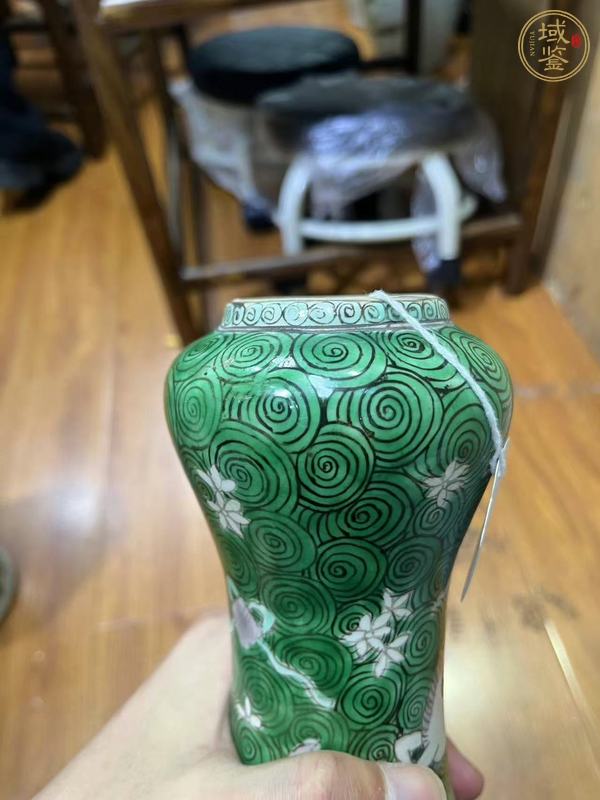 古玩陶瓷素三彩海馬蒜頭瓶真品鑒賞圖