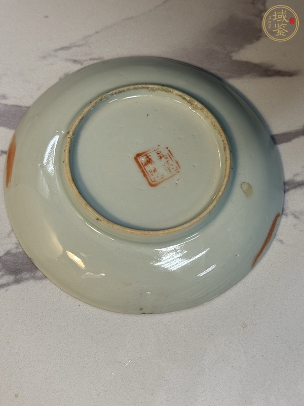 古玩陶瓷花卉紋粉彩盤真品鑒賞圖