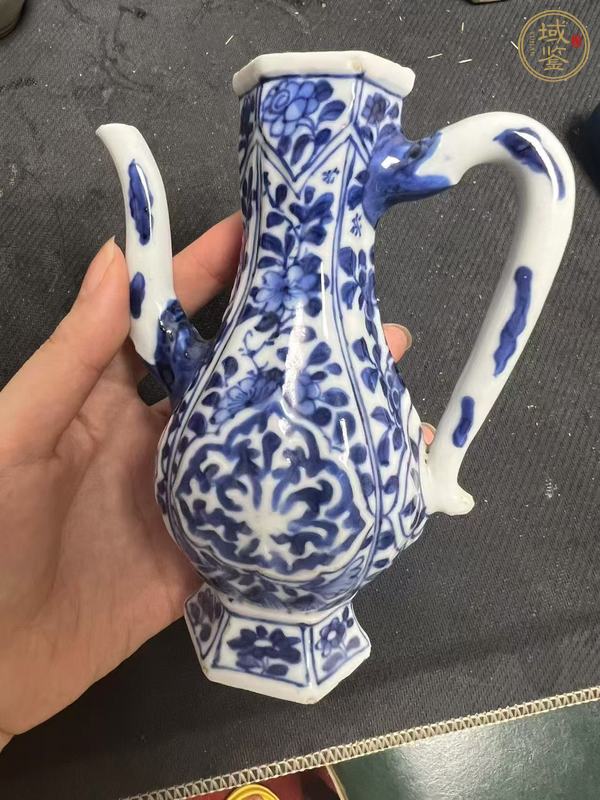 古玩陶瓷青花執(zhí)壺真品鑒賞圖