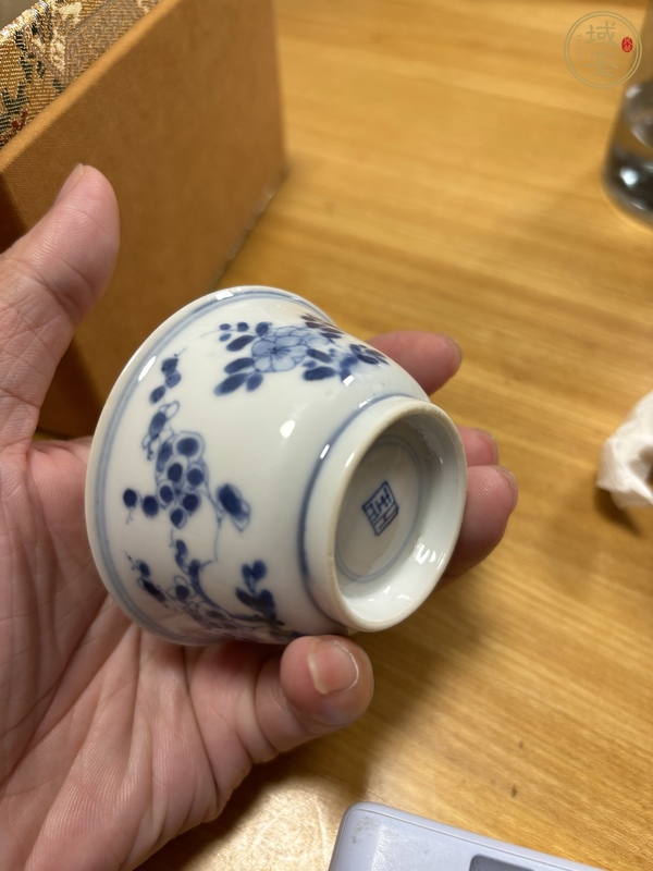 古玩陶瓷青花折枝花卉紋杯，口疑似復(fù)窯真品鑒賞圖