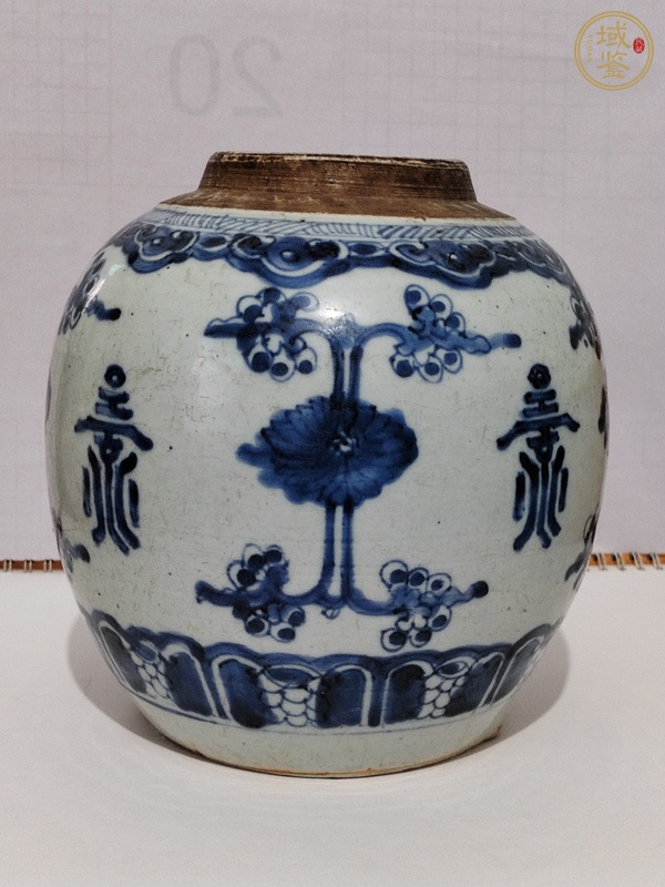 古玩陶瓷青花花間壽字紋大罐真品鑒賞圖