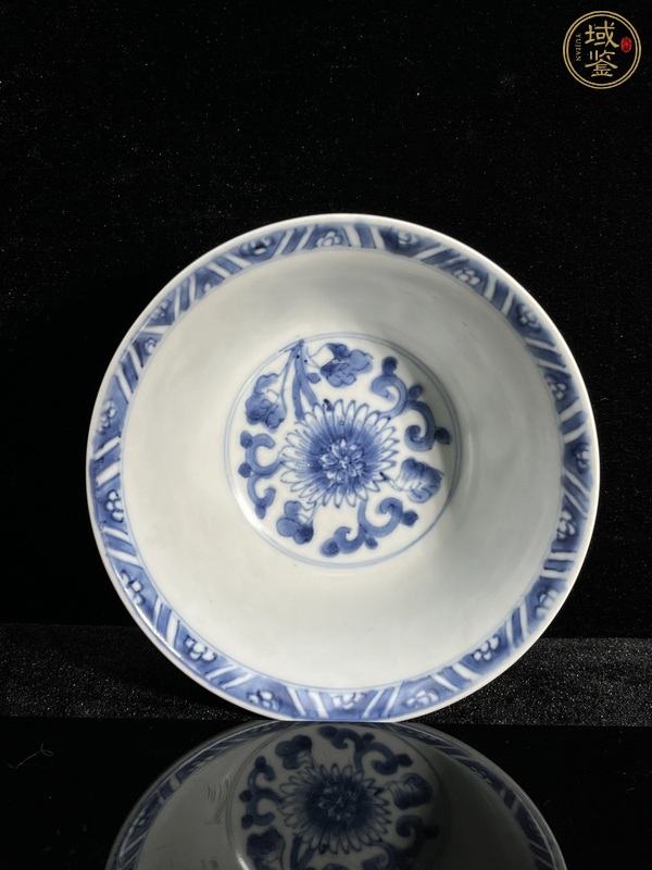 古玩陶瓷菊花碗真品鑒賞圖