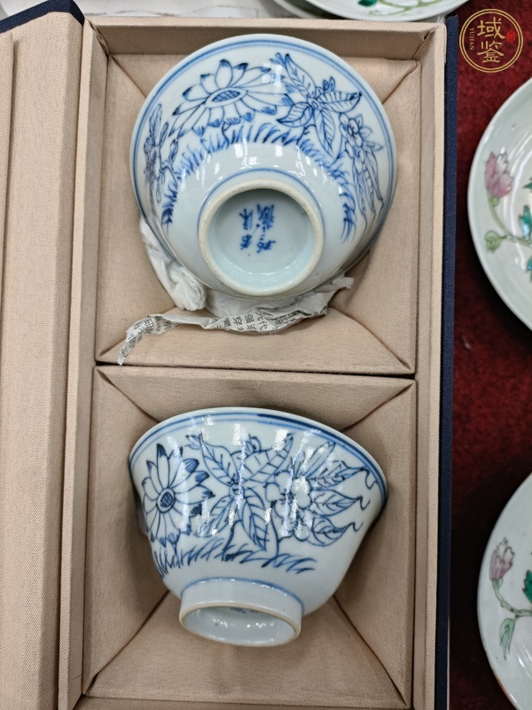 古玩陶瓷青花杯真品鑒賞圖