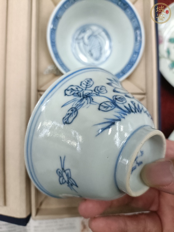 古玩陶瓷青花杯真品鑒賞圖