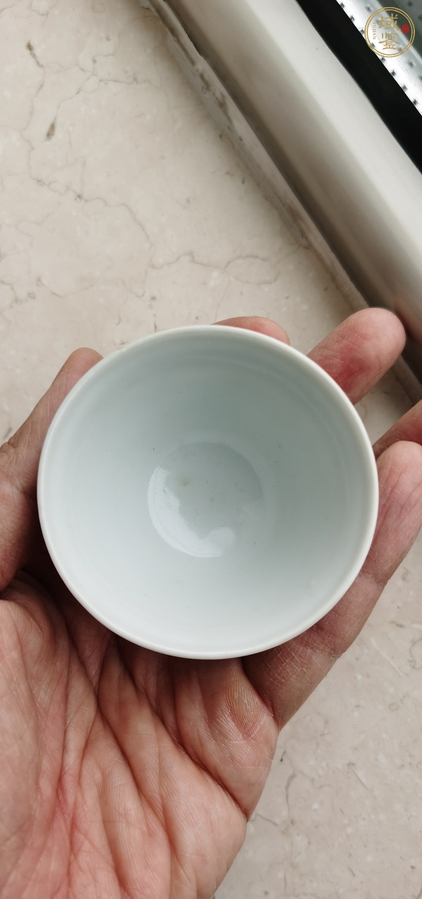 古玩陶瓷青花三多紋茶杯真品鑒賞圖