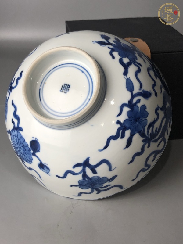 古玩陶瓷青花花卉紋碗真品鑒賞圖