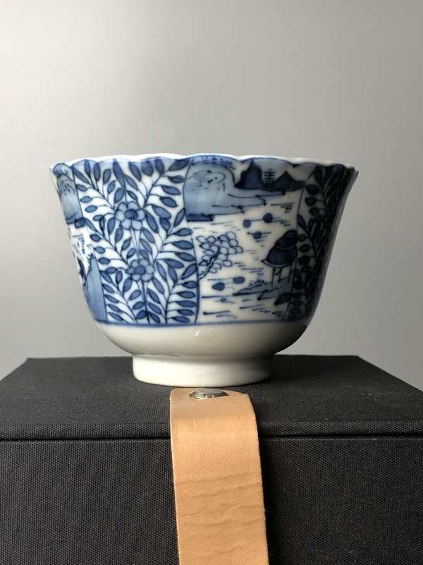 古玩陶瓷(精品主人杯)晚清·青花花卉紋·模印主人杯拍賣,當前價格980元