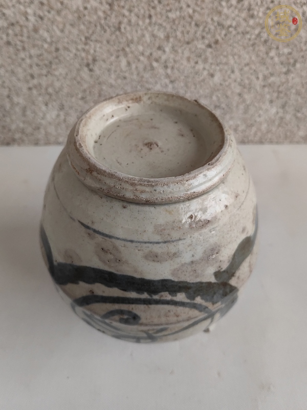 古玩陶瓷青花壽字四系壺真品鑒賞圖