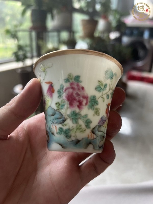 古玩陶瓷富貴大吉粉彩馬蹄杯真品鑒賞圖