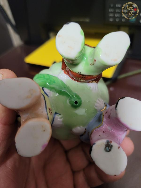 古玩陶瓷童子獻壽塑像真品鑒賞圖