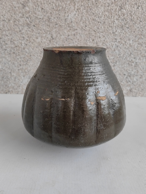 古玩陶瓷磁州窯茶葉末釉瓜楞罐拍賣,當前價格850元