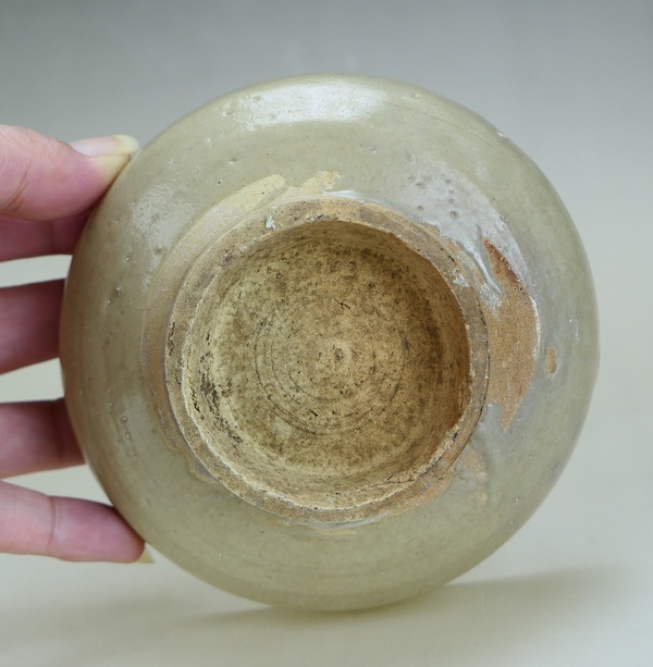 古玩陶瓷明代.龍泉窯系青瓷杯和明代龍泉窯青瓷托盤(pán)(1368年-1644年)拍賣(mài),當(dāng)前價(jià)格2800元
