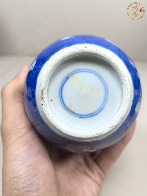 古玩陶瓷青花留白冰梅紋蓋罐真品鑒賞圖