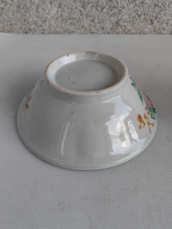古玩陶瓷粉彩花卉紋碗拍賣,當前價格234元