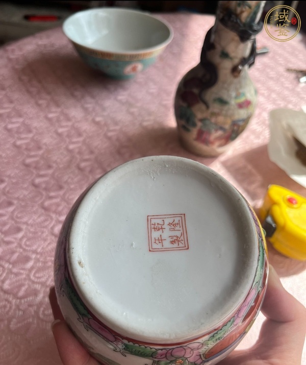 古玩陶瓷廣彩蓋罐真品鑒賞圖