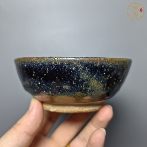 古玩陶瓷磁州窯窯變黑釉茶碗真品鑒賞圖