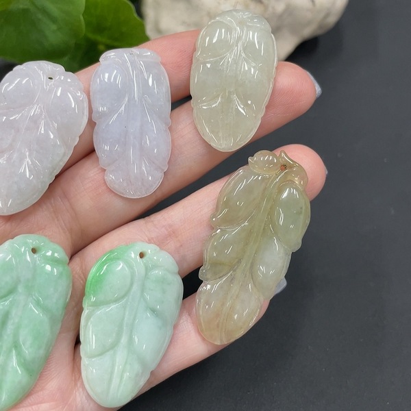 古玩玉器29天然翡翠A貨葉型墜 一手走拍賣(mài),當(dāng)前價(jià)格460元