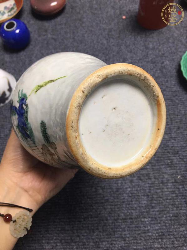 古玩陶瓷青花粉彩瓶真品鑒賞圖