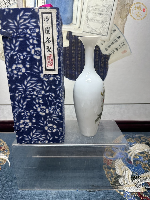 古玩陶瓷撇口瓶真品鑒賞圖