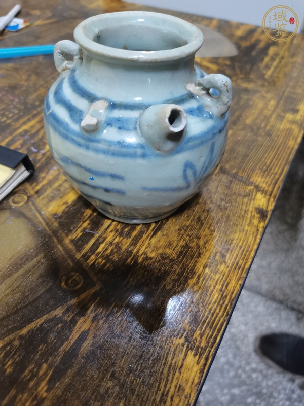 古玩陶瓷青花花卉紋茶壺真品鑒賞圖