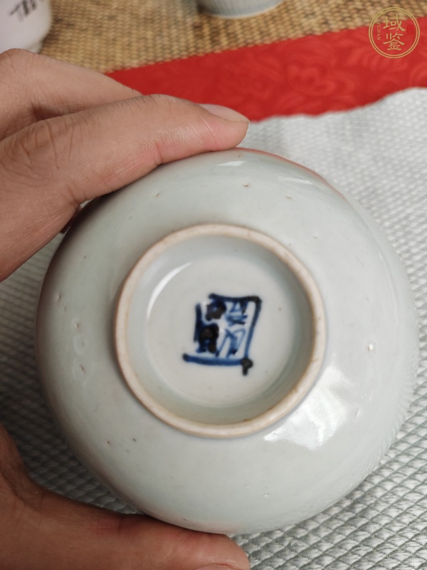 古玩陶瓷青花壽字紋茶碗真品鑒賞圖