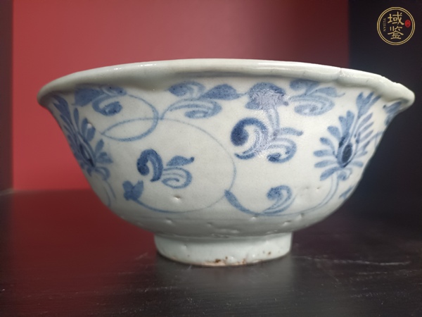 古玩陶瓷青花花卉紋碗真品鑒賞圖