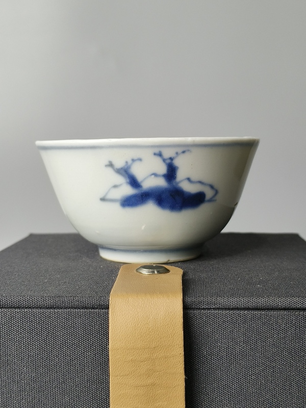 古玩陶瓷（精品品茗杯）清康熙·青花松竹梅·品茗杯拍賣，當(dāng)前價格128元