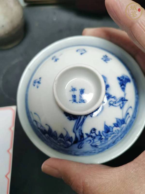 古玩陶瓷青花花鳥紋蓋碗真品鑒賞圖