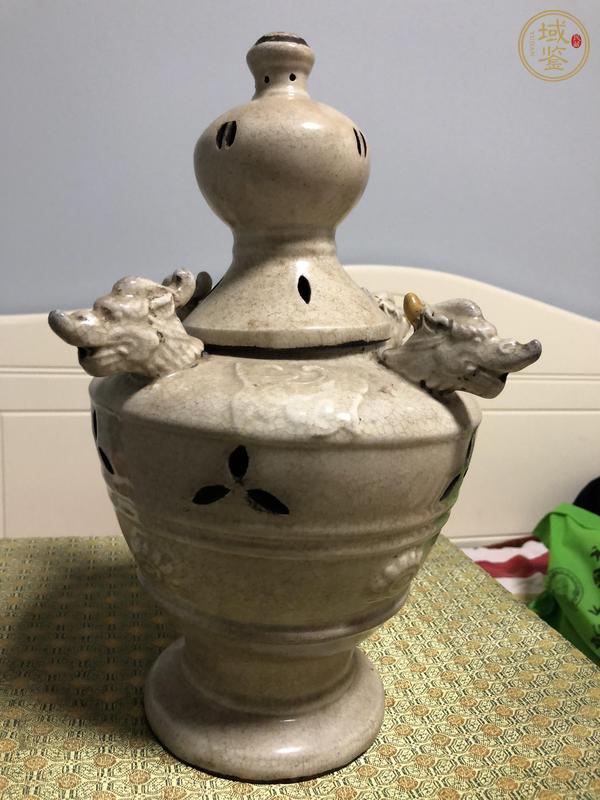 古玩陶瓷解放初期哥釉香熏真品鑒賞圖