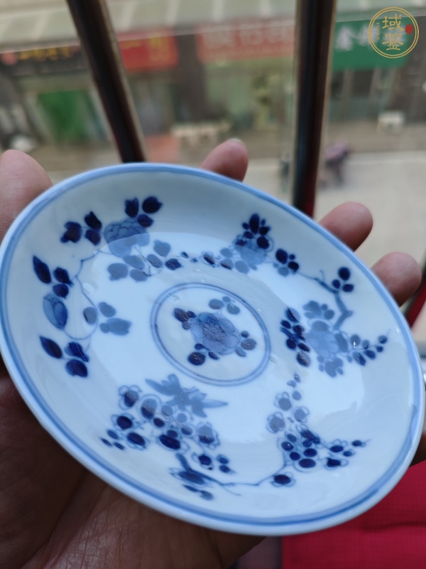 古玩陶瓷青花盤真品鑒賞圖