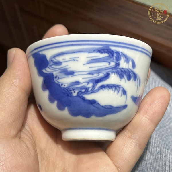 古玩陶瓷青花山水人物紋仰鐘杯真品鑒賞圖