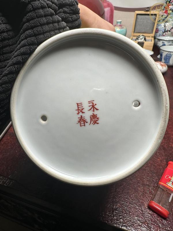 古玩陶瓷粉彩大雅齋風格花盆真品鑒賞圖