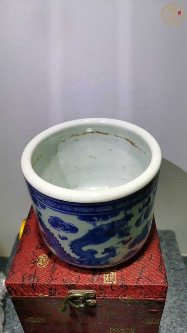 古玩陶瓷青花雙龍戲珠紋直筒爐真品鑒賞圖