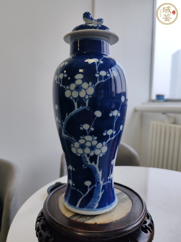 古玩陶瓷青花冰梅圖雞腿瓶真品鑒賞圖