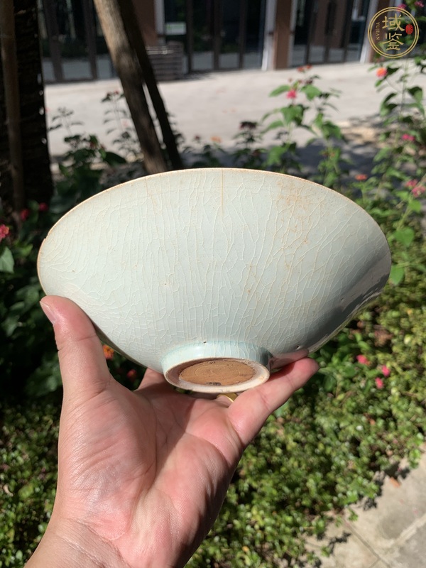 古玩陶瓷青白釉雙魚(yú)碗真品鑒賞圖