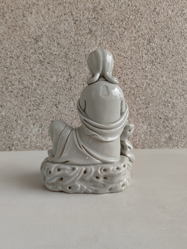 古玩陶瓷德化白瓷觀音造像拍賣,當(dāng)前價格480元