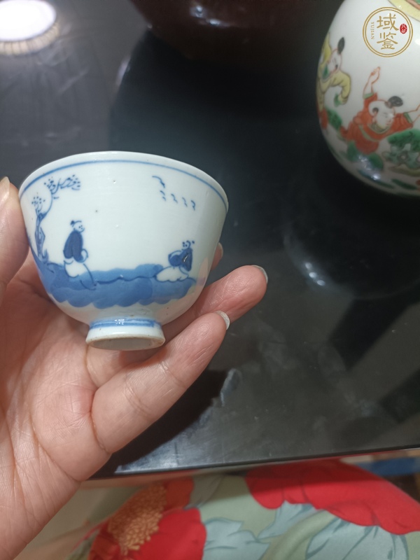 古玩陶瓷青花杯真品鑒賞圖