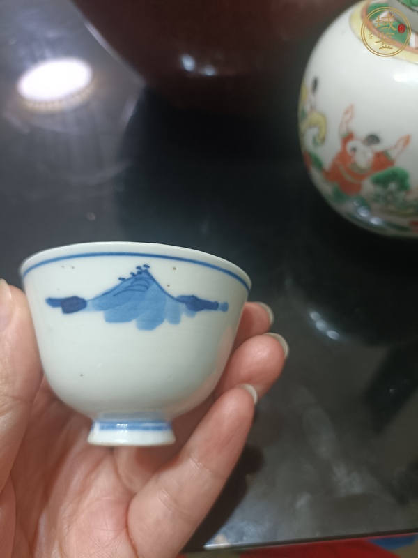 古玩陶瓷青花杯真品鑒賞圖