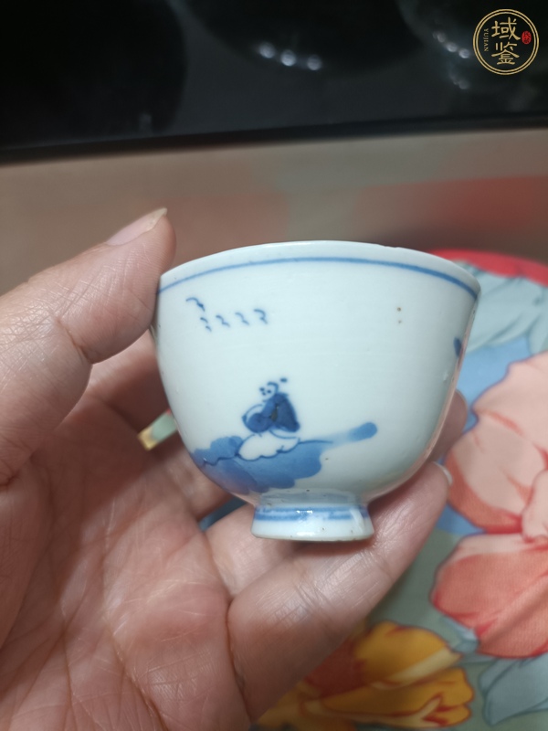 古玩陶瓷青花杯真品鑒賞圖